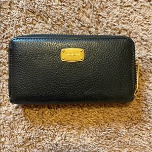 micheal kors wallet